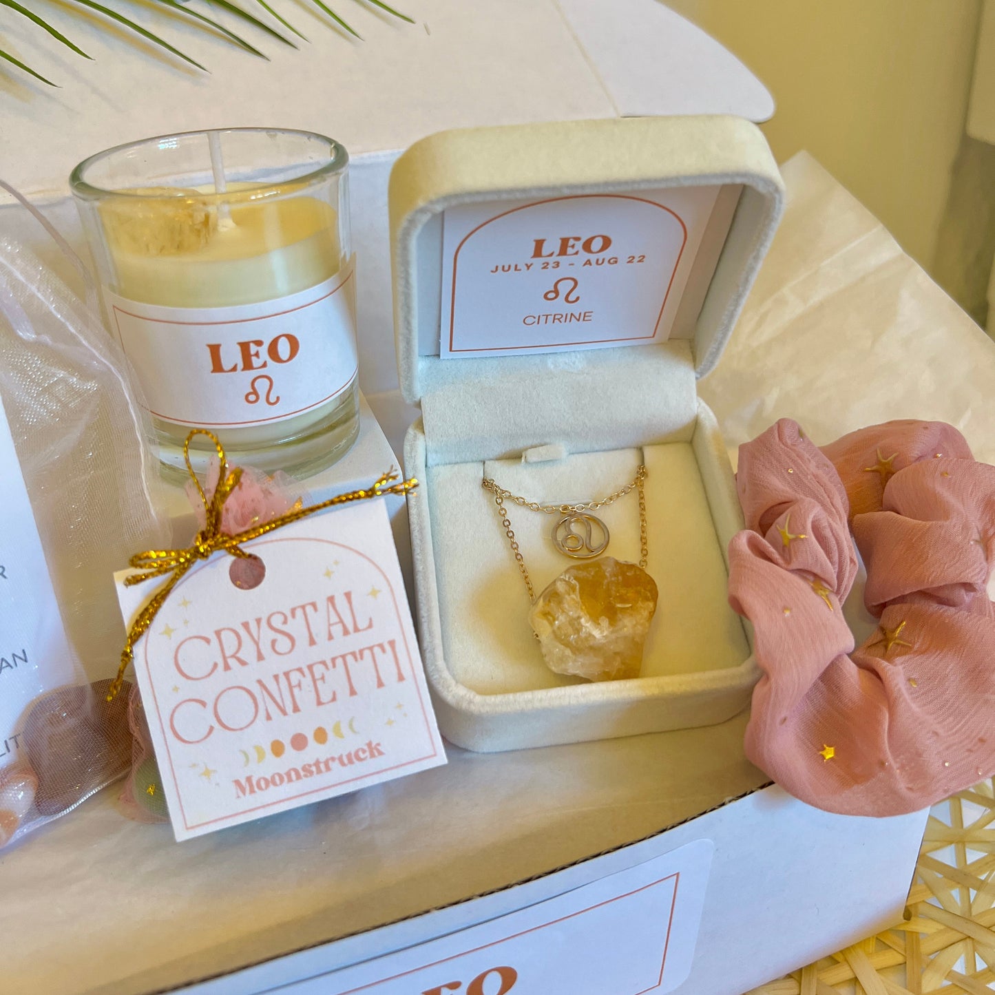 LEO GIFT BOX