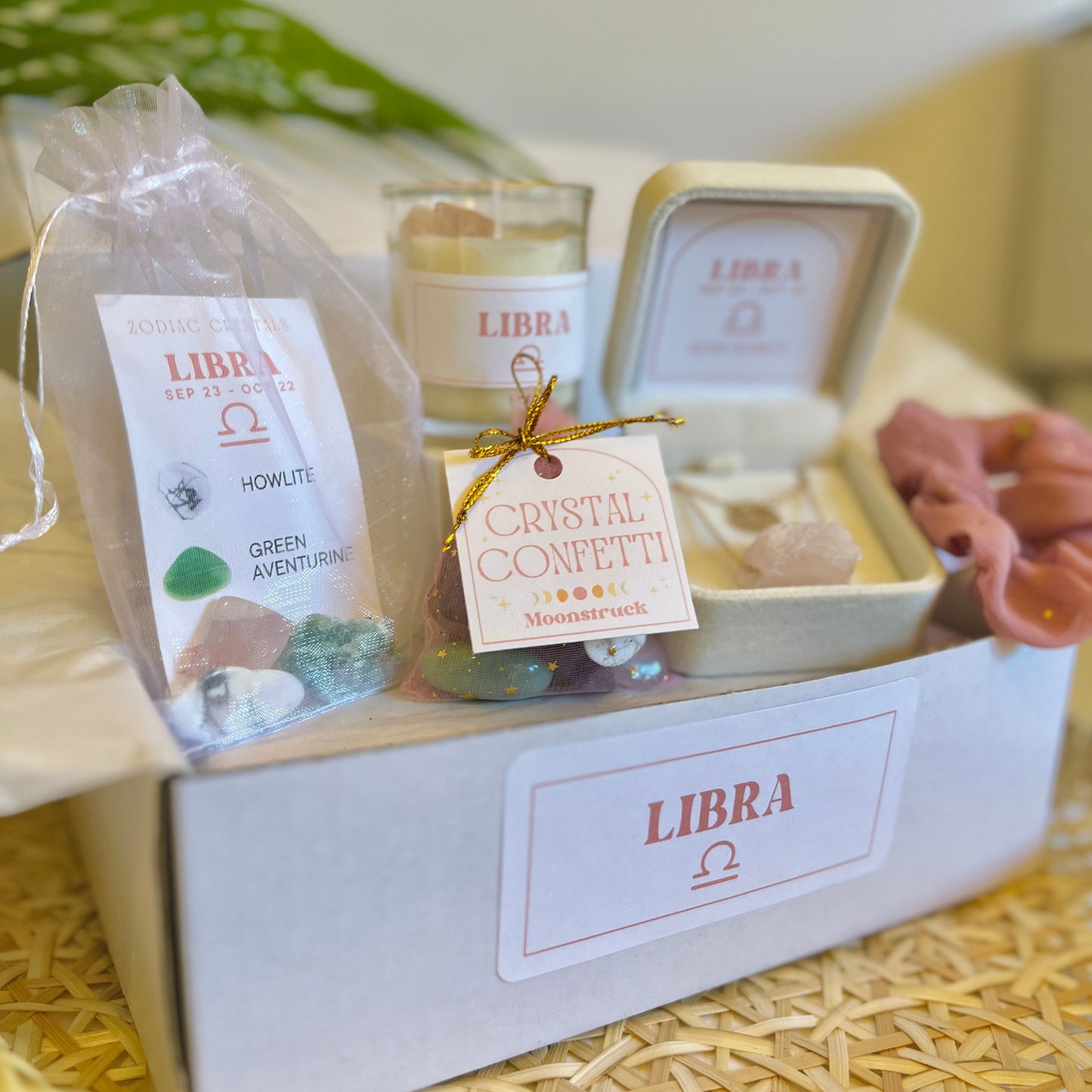 LIBRA GIFT BOX