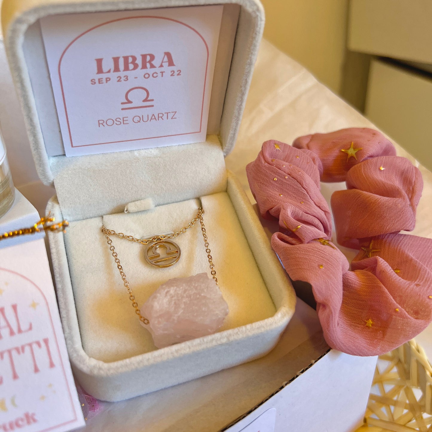 LIBRA GIFT BOX