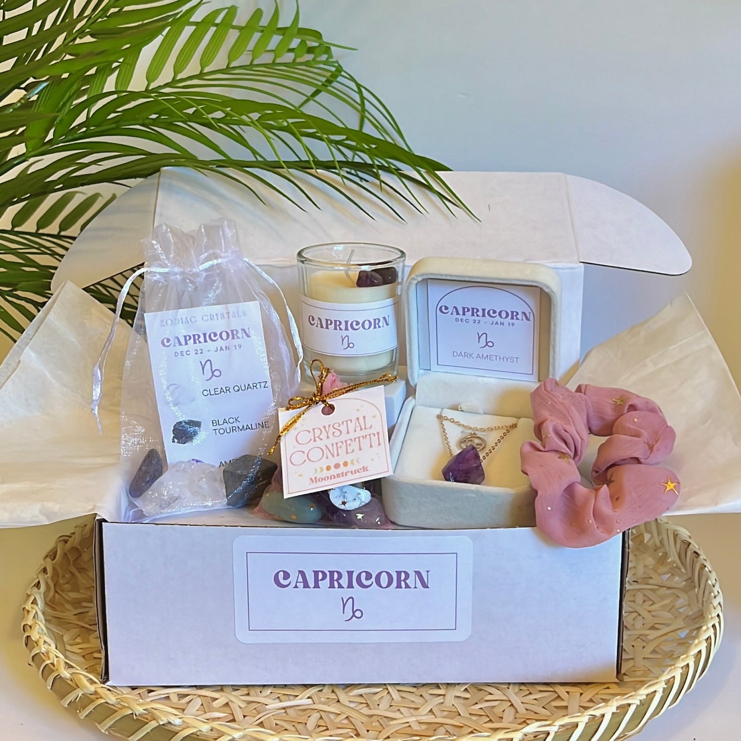 CAPRICORN GIFT BOX