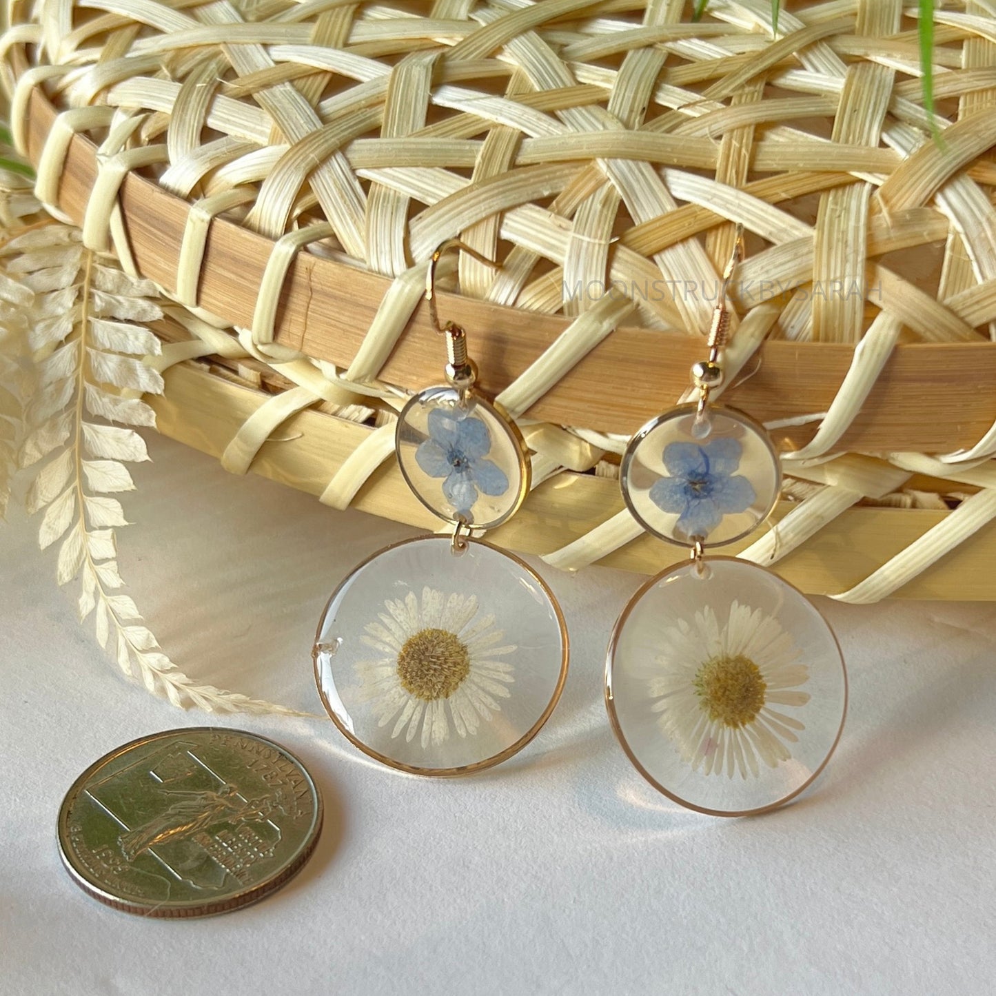 FORGETMENOT DAISY EARRINGS