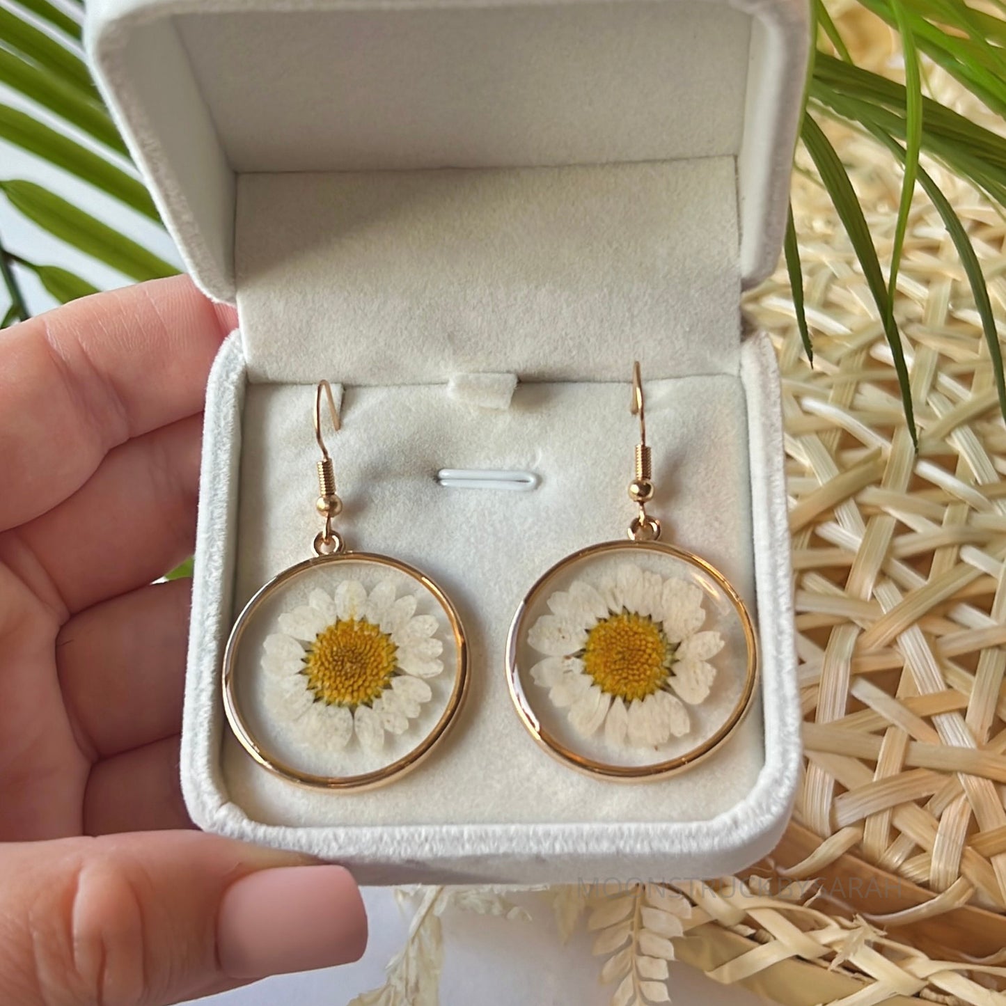 DAISY EARRINGS